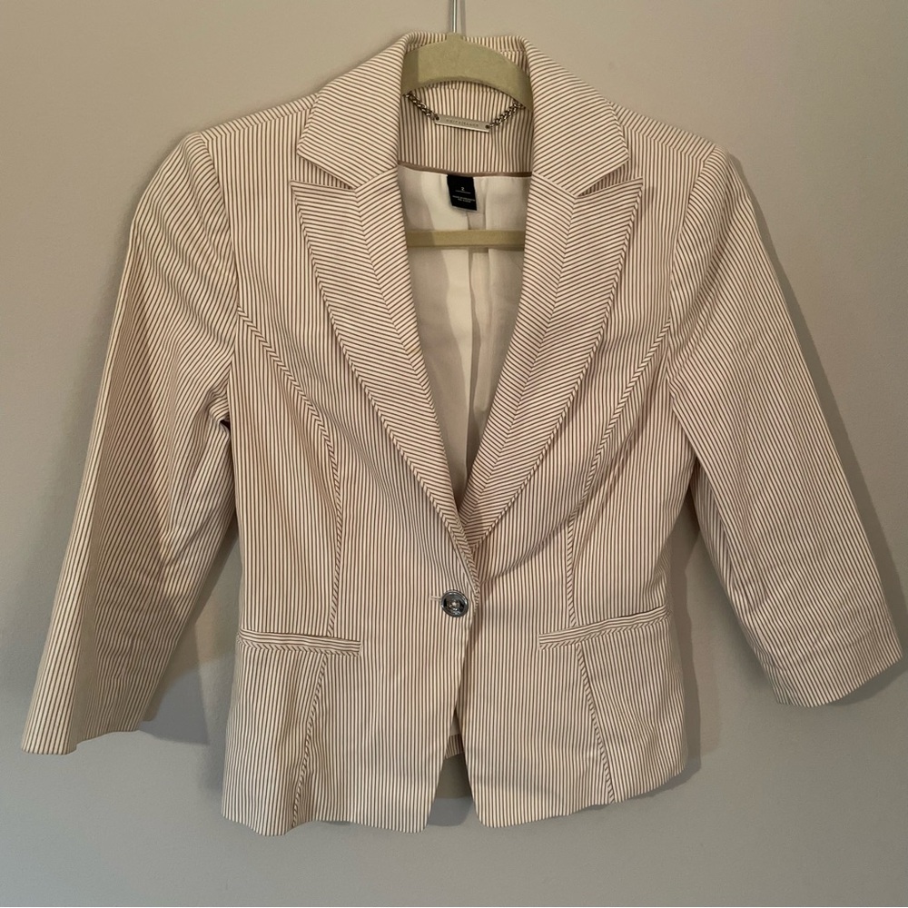 White House Black Market Seersucker Cream Blazer